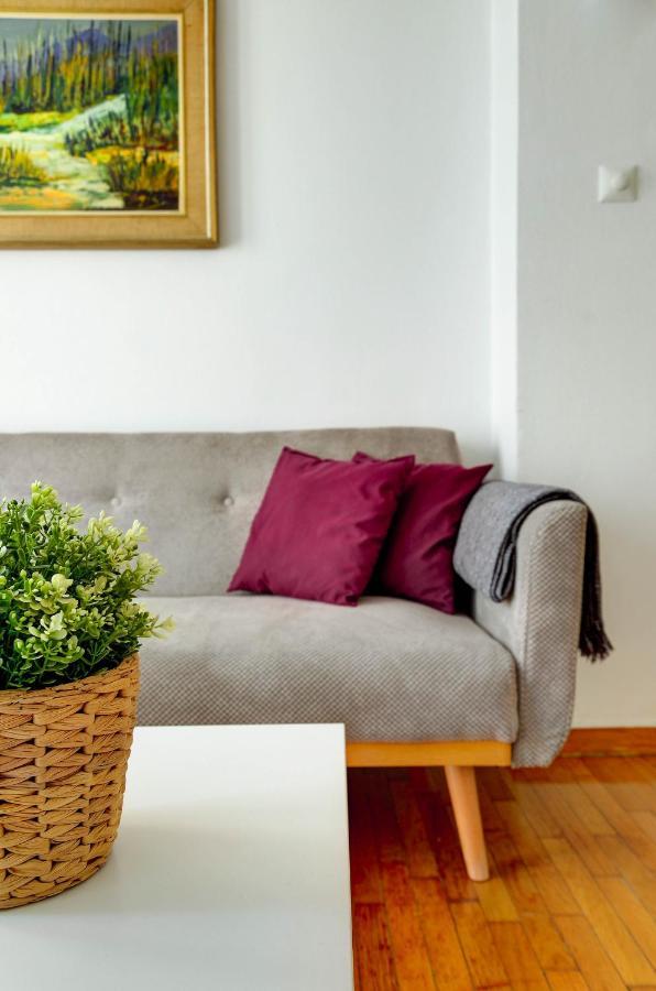 Sunny All Day Apartment Near Athens City Center Atenas Exterior foto