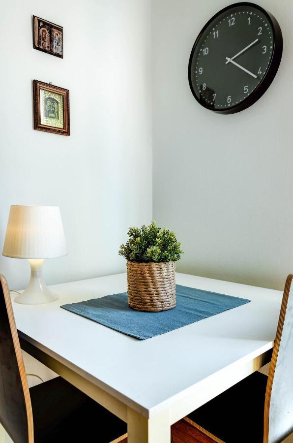 Sunny All Day Apartment Near Athens City Center Atenas Exterior foto